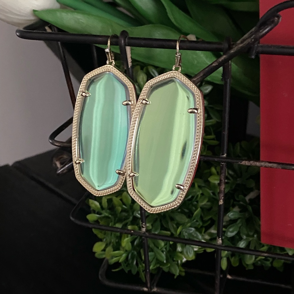 Kendra Scott Danielle Earrings in Dichroic glass